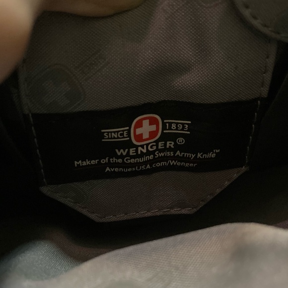 Genuine Swiss Army (Wenger) laptop bag - Picture 6 of 11